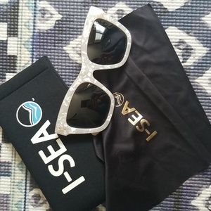 I-SEA Sutton Sunglasses